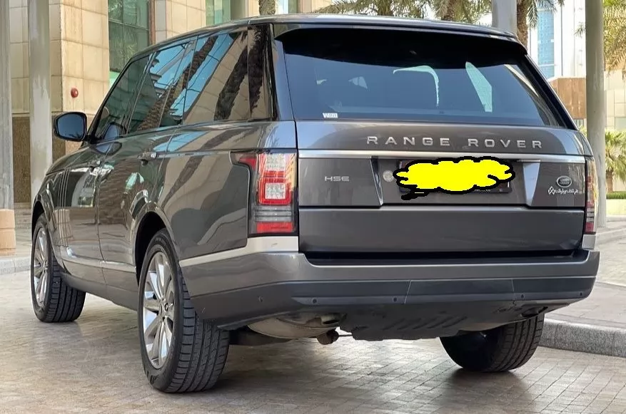 مستعملة Land Rover Range Rover للبيع في الكويت #15727 - 1  صورة 