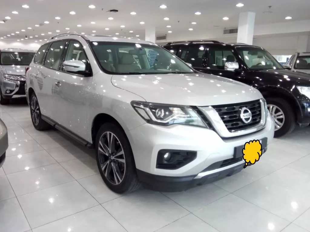 Used Nissan Pathfinder For Sale in Kuwait #15733 - 1  image 