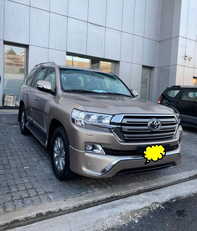 Used Toyota Land Cruiser For Sale in Kuwait #15770 - 1  image 
