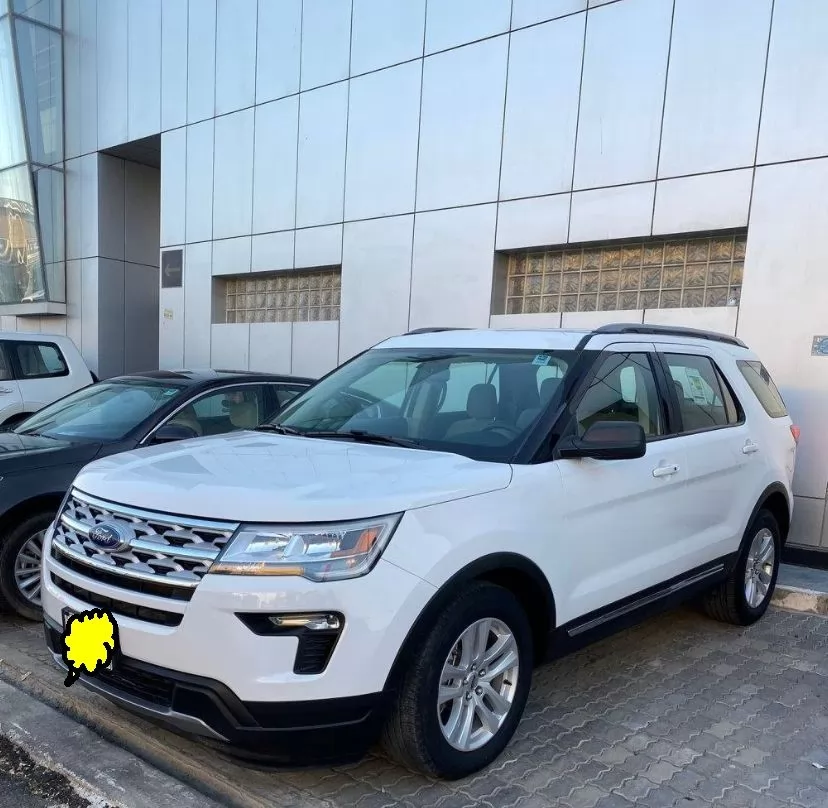Used Ford Explorer For Sale in Kuwait #15779 - 1  image 