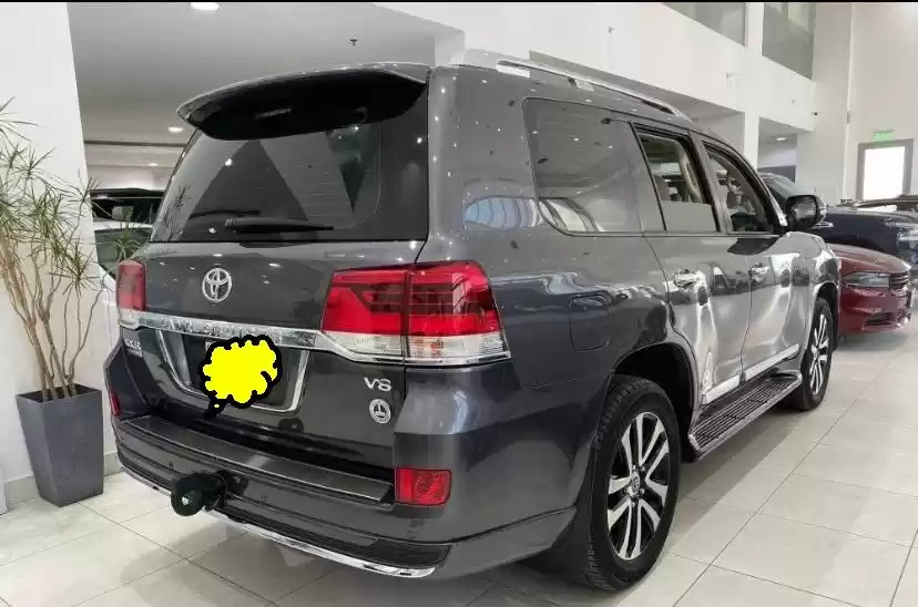 Used Toyota Land Cruiser For Sale in Kuwait #15781 - 1  image 