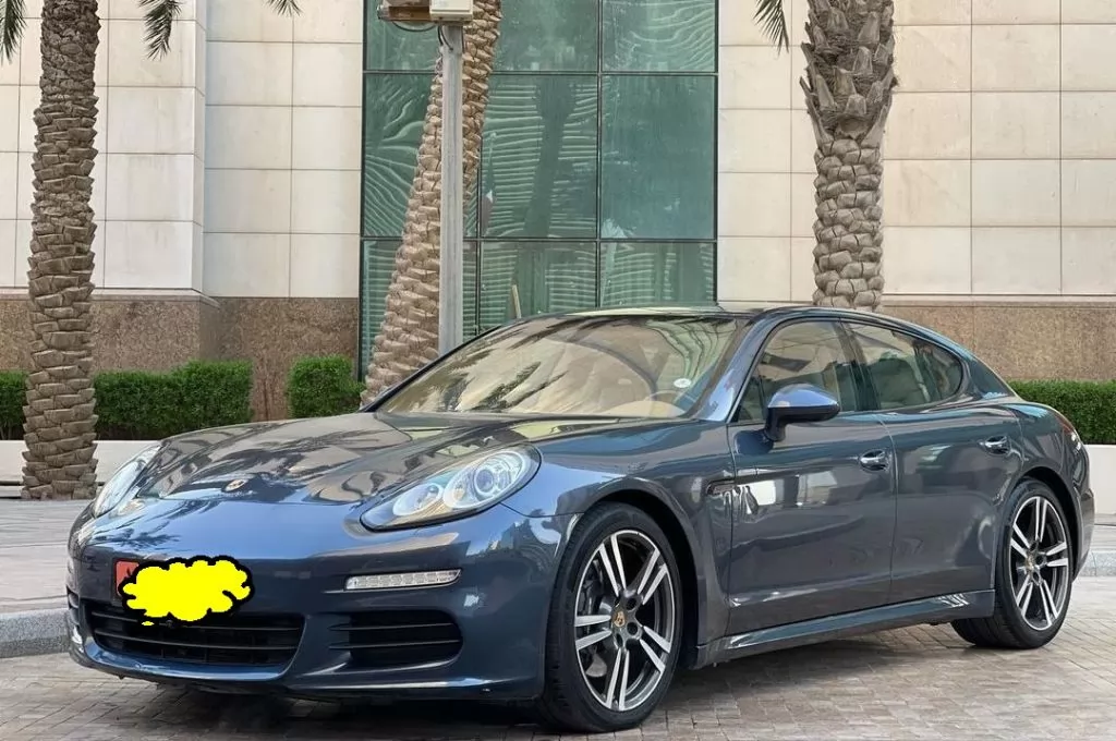 Gebraucht Porsche Unspecified Zu verkaufen in Kuwait #15794 - 1  image 