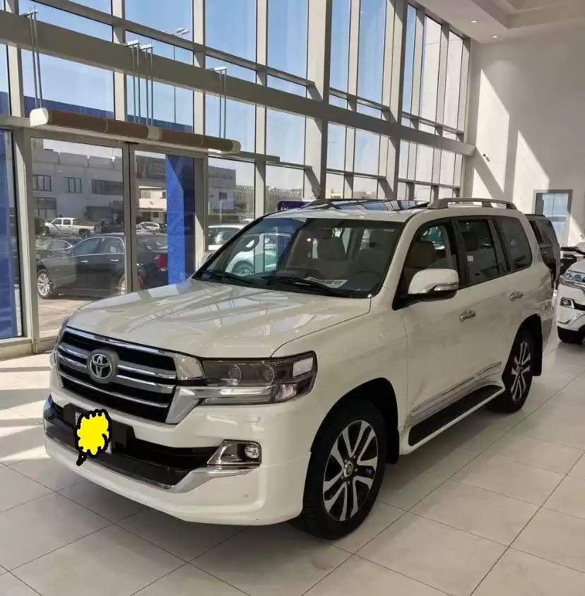 Used Toyota Land Cruiser For Sale in Kuwait #15834 - 1  image 