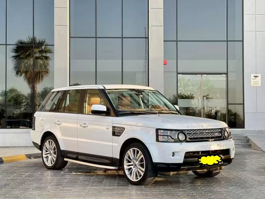Used Land Rover Range Rover For Sale in Kuwait #15840 - 1  image 