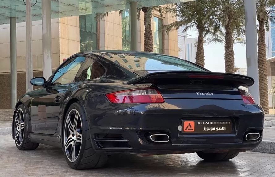 مستعملة Porsche Carrera GT للبيع في الكويت #15893 - 1  صورة 