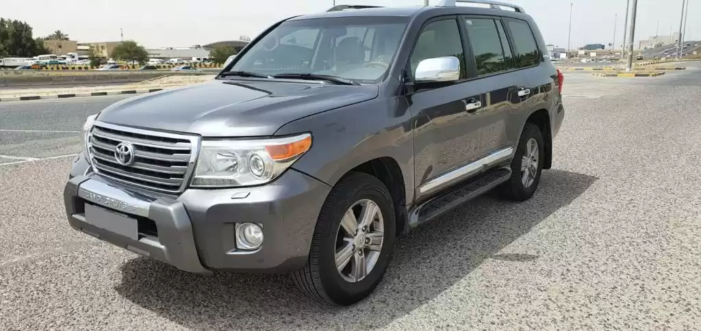 Used Toyota Land Cruiser For Sale in Kuwait #15898 - 1  image 