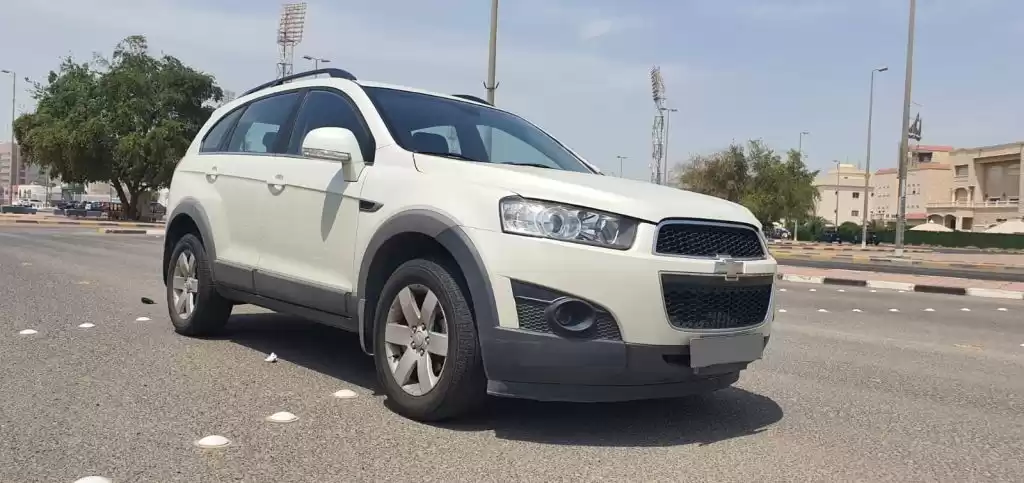 Used Chevrolet Captiva For Sale in Kuwait #15934 - 1  image 
