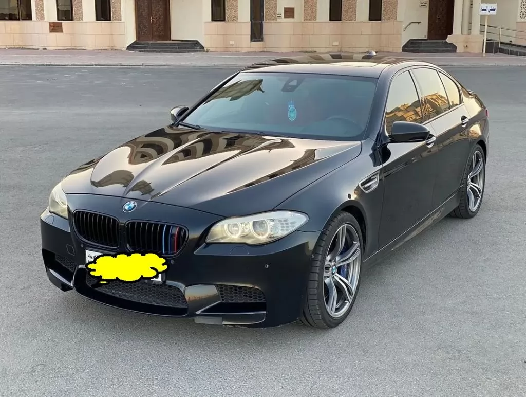 Used BMW M5 For Sale in Kuwait #15943 - 1  image 