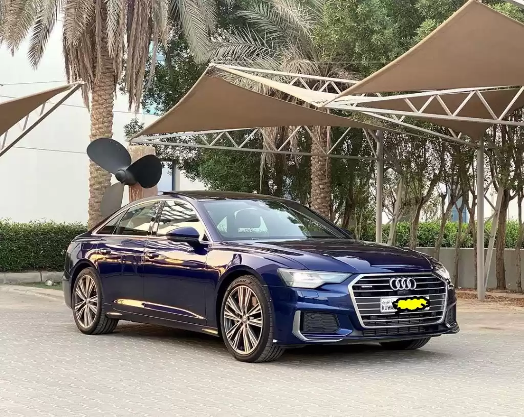 مستعملة Audi A6 للبيع في الكويت #15975 - 1  صورة 