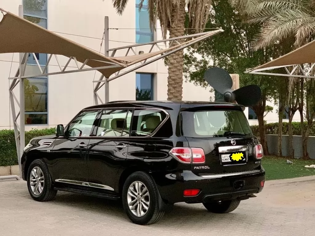 Использовал Nissan Patrol Продается в Кувейт #15979 - 1  image 