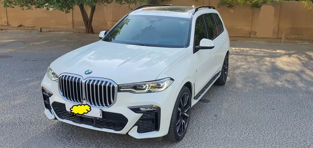 Использовал BMW X7 Продается в Кувейт #16000 - 1  image 