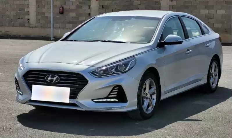 Использовал Hyundai Unspecified Продается в Эр-Рияд #16047 - 1  image 
