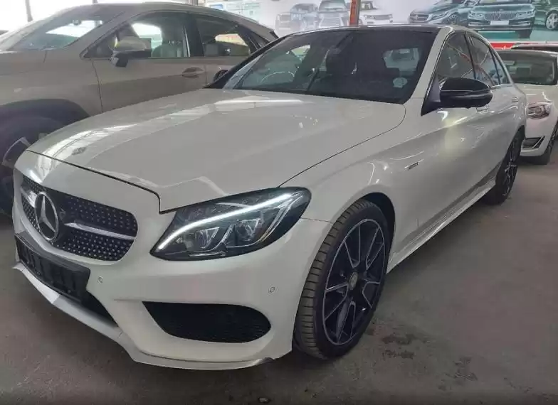 مستعملة Mercedes-Benz Unspecified للبيع في الرياض #16061 - 1  صورة 