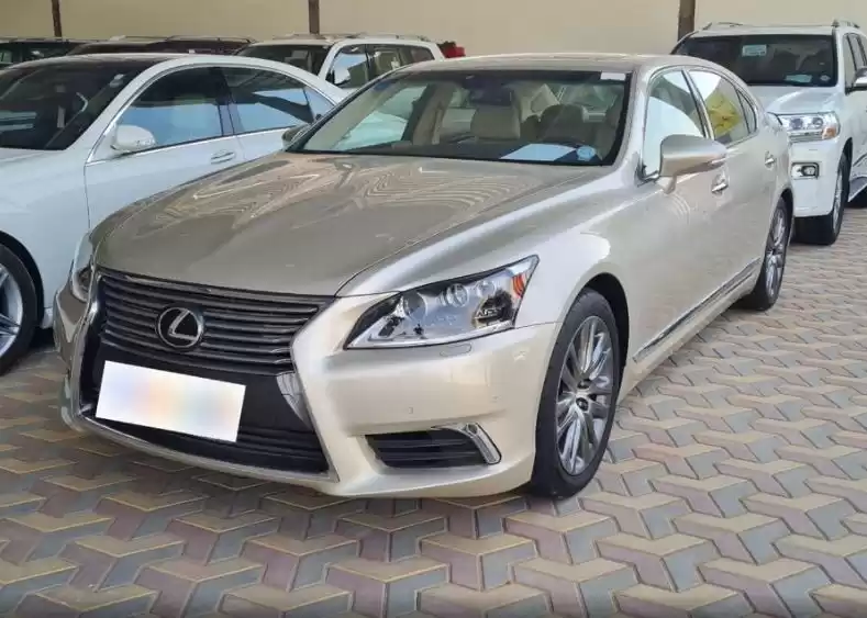 Used Lexus Unspecified For Sale in Riyadh #16081 - 1  image 
