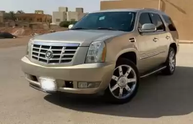 Kullanılmış Cadillac Escalade Satılık içinde Riyad #16175 - 1  image 