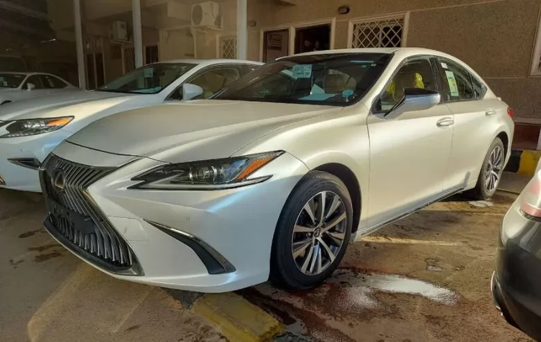 Used Lexus Unspecified For Sale in Riyadh #16193 - 1  image 