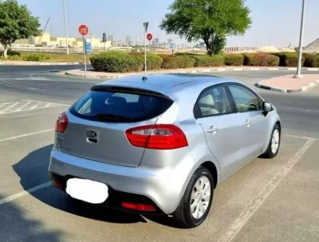 用过的 Kia Rio Hatchback 出售 在 迪拜 #16266 - 1  image 