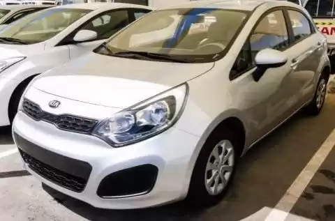 Kullanılmış Kia Rio Hatchback Satılık içinde Dubai #16268 - 1  image 