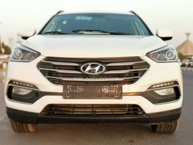Utilisé Hyundai Santa Fe À vendre au Dubai #16321 - 1  image 