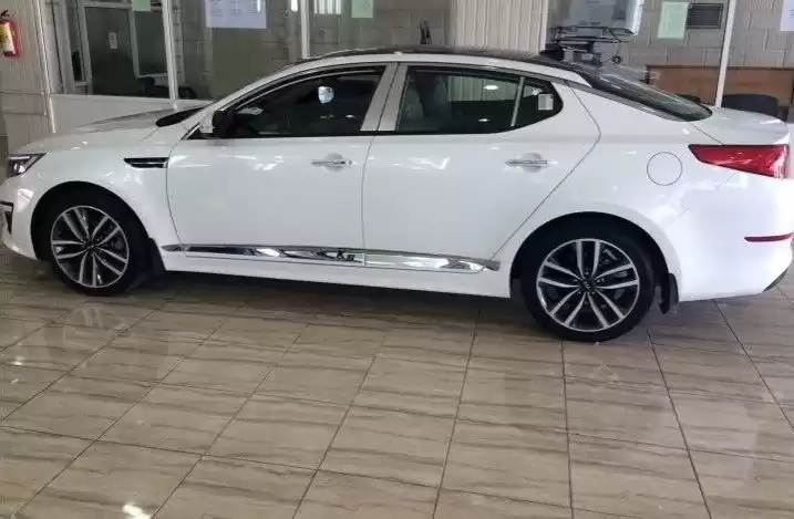 Utilisé Kia Optima À vendre au Dubai #16329 - 1  image 