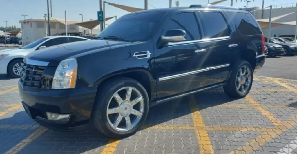 用过的 Cadillac Escalade 出售 在 迪拜 #16352 - 1  image 