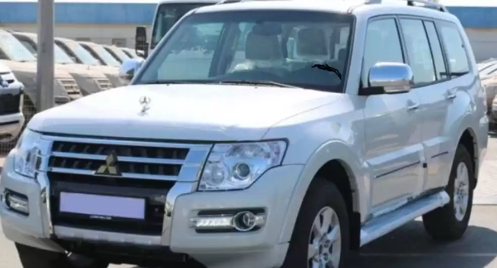 Совершенно новый Mitsubishi Pajero Продается в Дубай #16393 - 1  image 