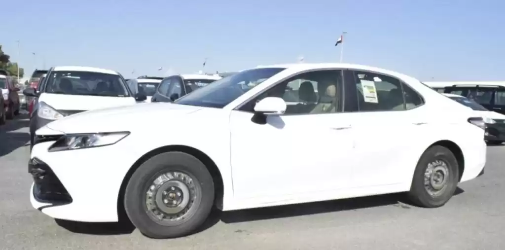 Yepyeni Toyota Camry Satılık içinde Dubai #16801 - 1  image 