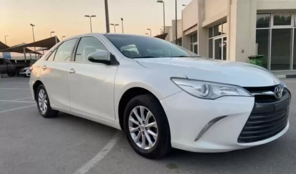 Used Toyota Camry For Sale in Dubai #16806 - 1  image 