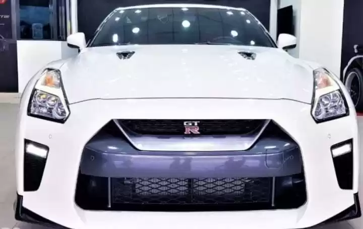 Использовал Nissan GT-R Продается в Дубай #16992 - 1  image 