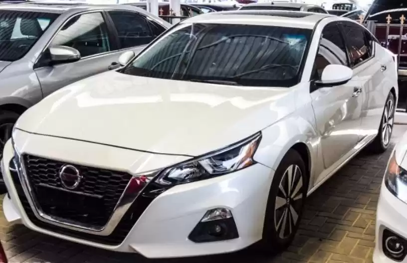 Used Nissan Altima For Sale in Dubai #17054 - 1  image 