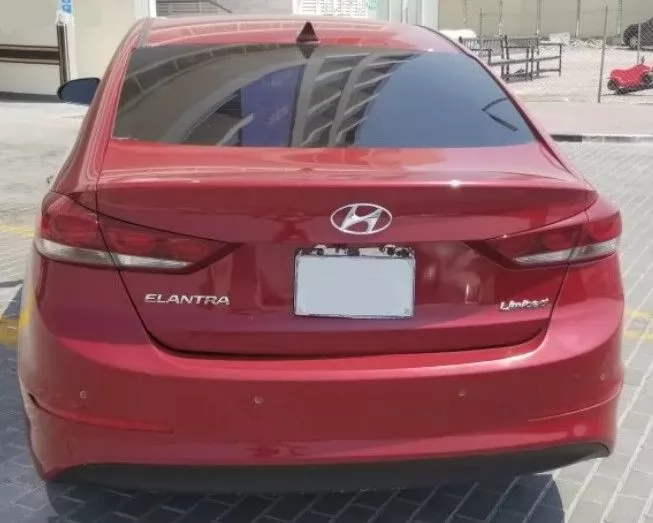 مستعملة Hyundai Elantra للبيع في دبي #17138 - 1  صورة 