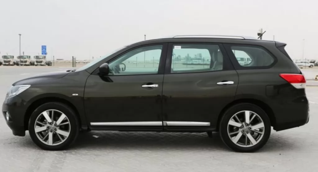 مستعملة Nissan Pathfinder للبيع في دبي #17160 - 1  صورة 