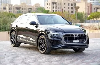 Brandneu Audi Q8 SUV Zu vermieten in Dubai #17214 - 1  image 