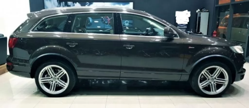 Использовал Audi Q7 Продается в Дубай #17281 - 1  image 