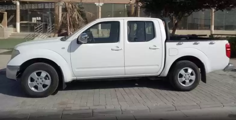 Использовал Nissan Navara Продается в Эр-Рияд #17679 - 1  image 