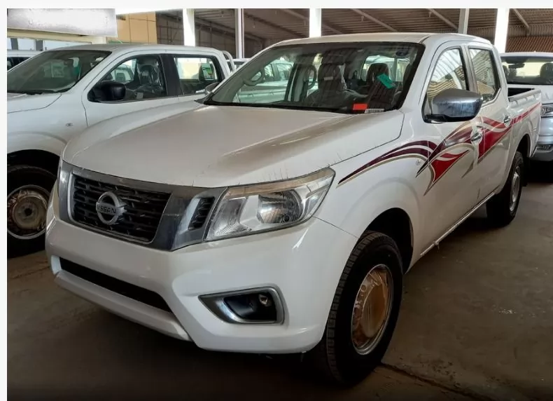 Совершенно новый Nissan Navara Продается в Эр-Рияд #17689 - 1  image 