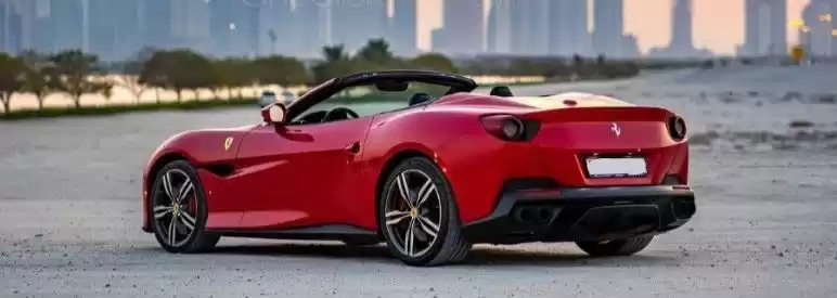 Nouveau Ferrari Unspecified À Louer au Dubai #18032 - 1  image 