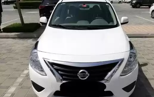 Gebraucht Nissan Sunny Zu vermieten in Kuwait #18073 - 1  image 