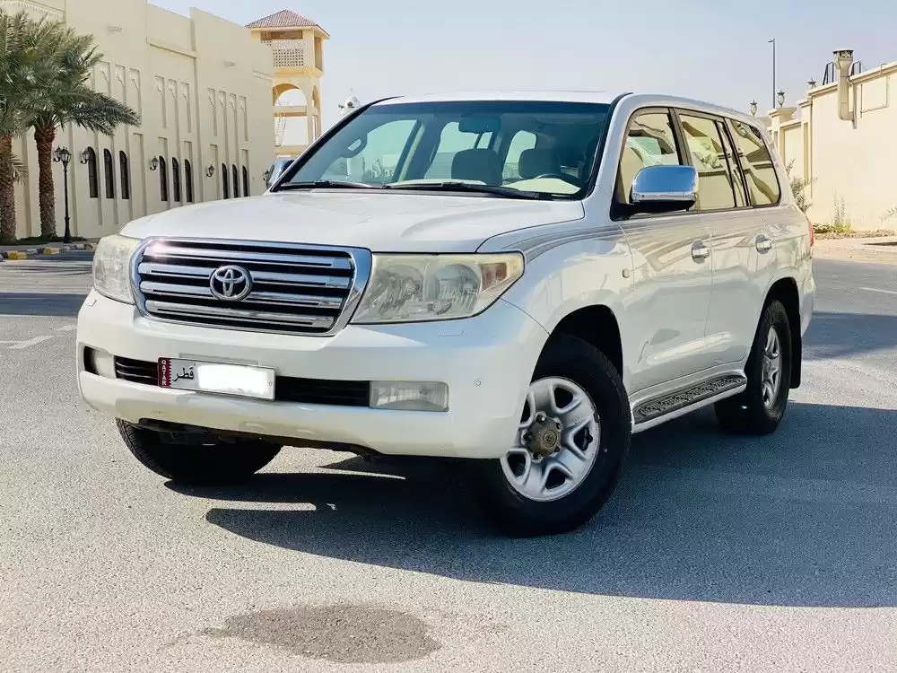 Использовал Toyota Land Cruiser Продается в Аль-Садд , Доха #18160 - 1  image 