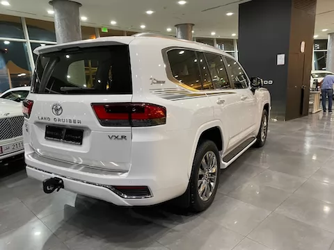 Used Toyota Land Cruiser For Sale in Al-Hidd , Muharraq-Governorate #18170 - 1  image 