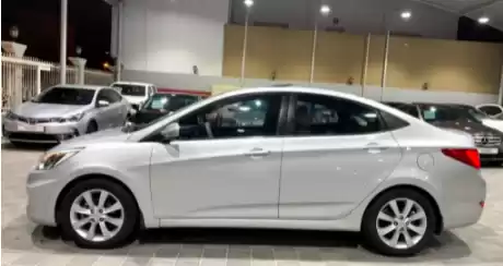 Utilisé Hyundai Accent À vendre au Al-Manamah #18247 - 1  image 