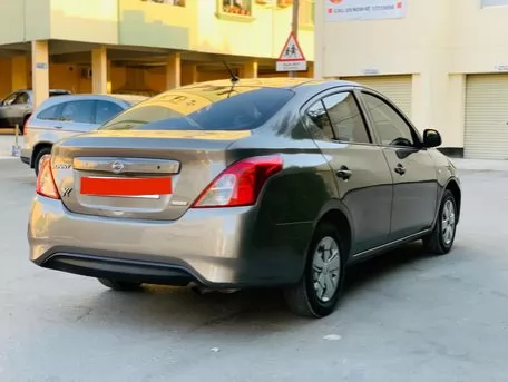 Gebraucht Nissan Sunny Zu vermieten in Al-Manama #18450 - 1  image 