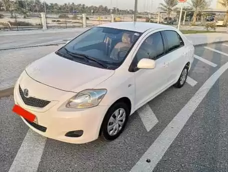 Gebraucht Toyota Unspecified Zu vermieten in Al-Manama #18495 - 1  image 