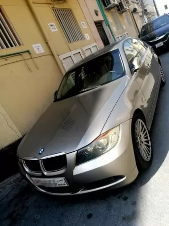 Gebraucht BMW 330i Zu vermieten in Al-Manama #18527 - 1  image 