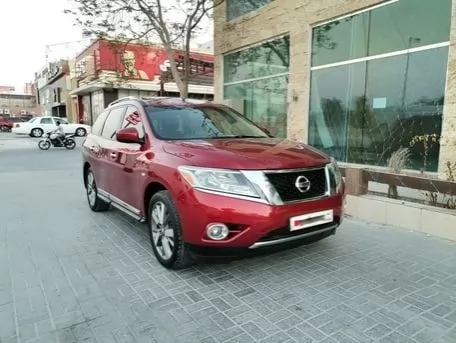 مستعملة Nissan Pathfinder للإيجار في المنامة #18539 - 1  صورة 