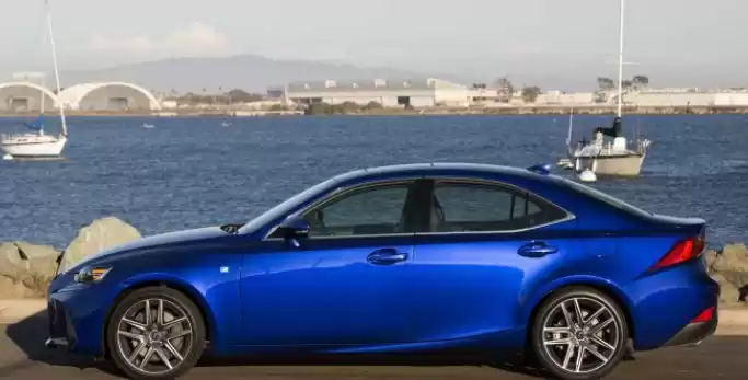 用过的 Lexus IS Unspecified 出租 在 迪拜 #19506 - 1  image 