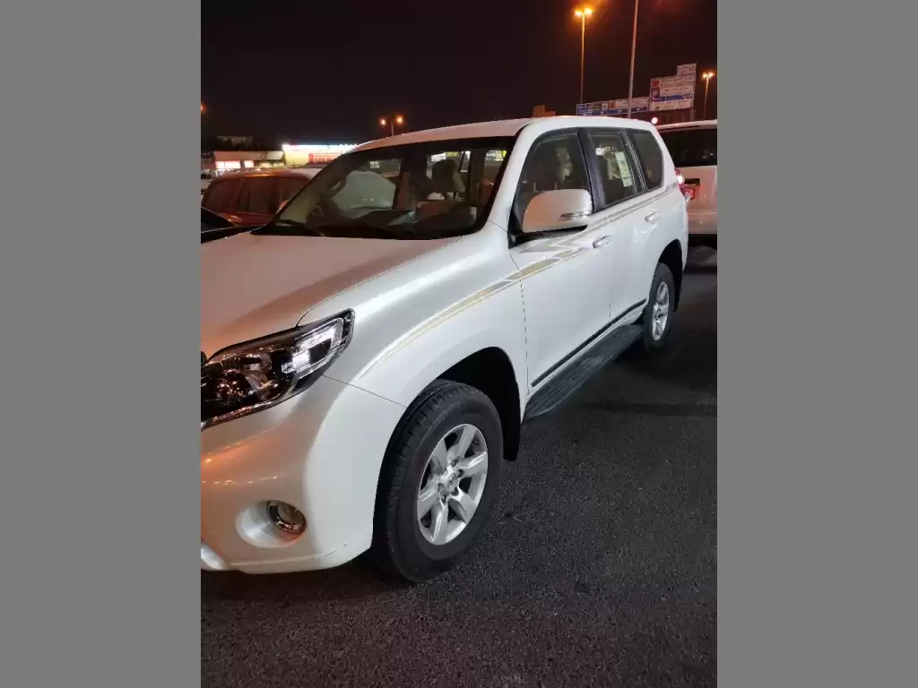 Utilisé Toyota Prado À vendre au Damas #20019 - 1  image 