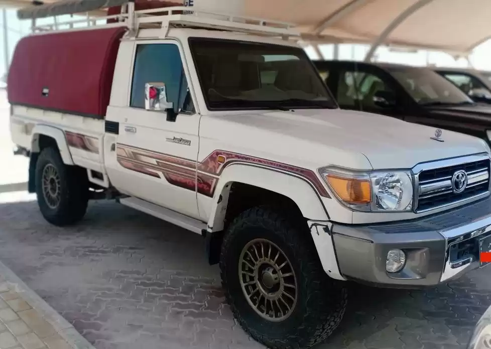 Utilisé Toyota Land Cruiser À vendre au Damas #20178 - 1  image 