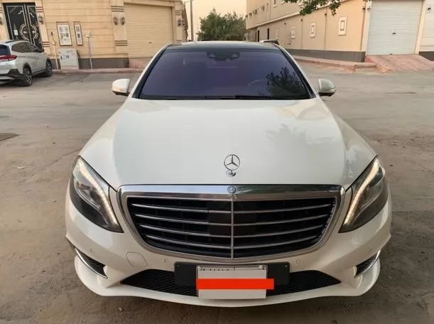 Used Mercedes-Benz Unspecified For Rent in Riyadh , Ar-Riyad , Riyadh-Province #20285 - 1  image 