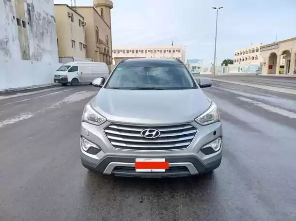 Gebraucht Hyundai Santa Fe Zu vermieten in Riad #20307 - 1  image 